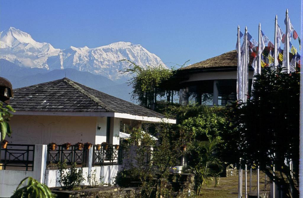 Shangri-La Village Resort, Pokhara Buitenkant foto